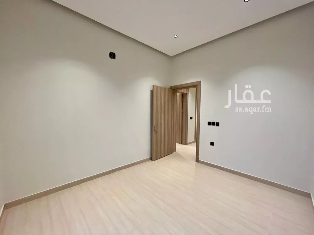عمارة 400 م² في المهدية 13