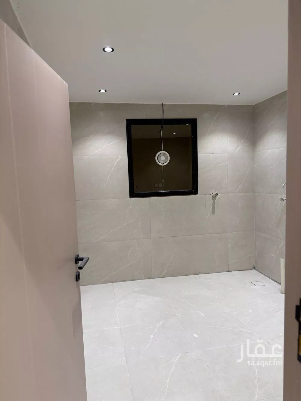 عمارة 232 م² في غبيرة 7