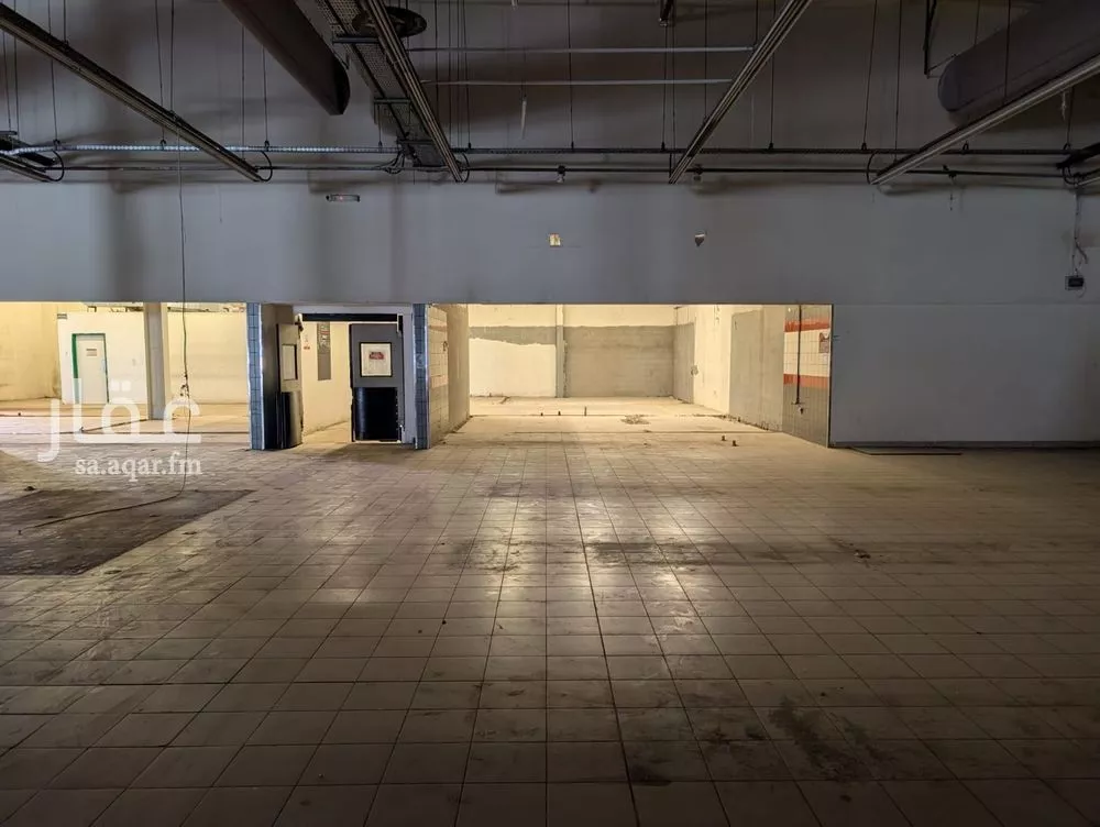 12000 sqm shop in Al Nahda 13