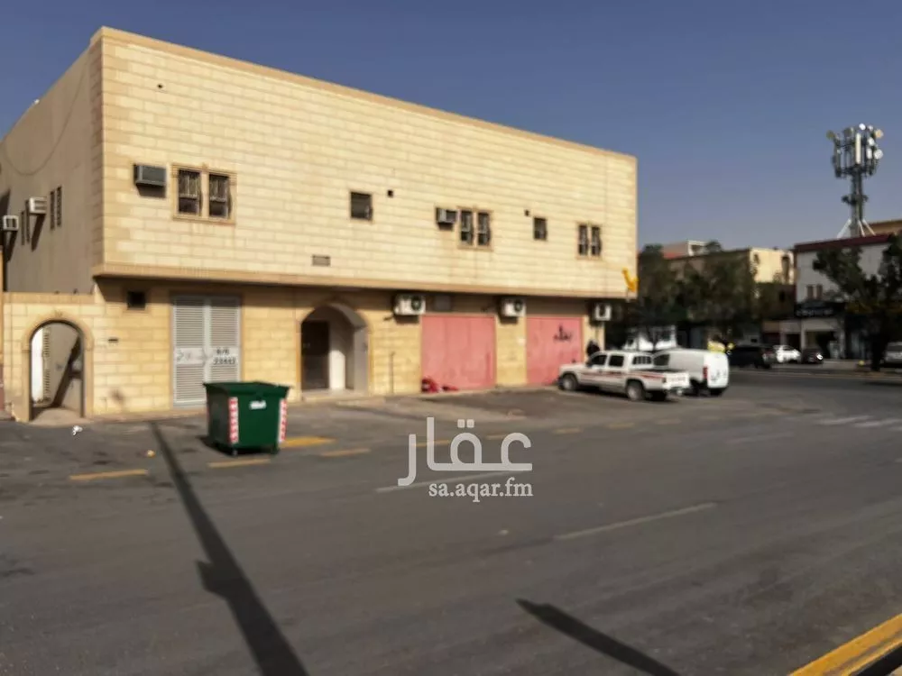 877 sqm building in Al Hazm 2