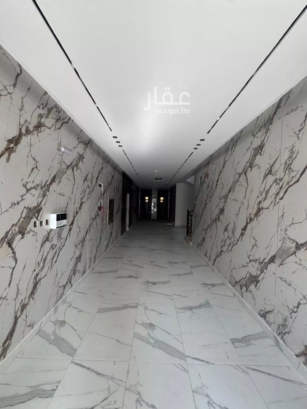 عمارة 1326 م² في القادسية 3