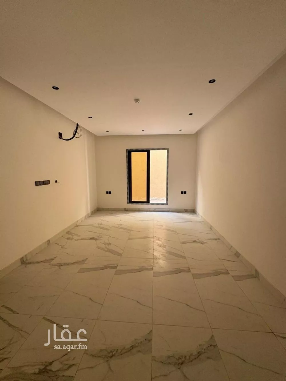 عمارة 1326 م² في القادسية 23