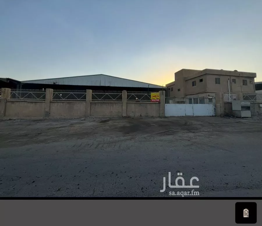 محل 2020 م² في الجزيرة 6