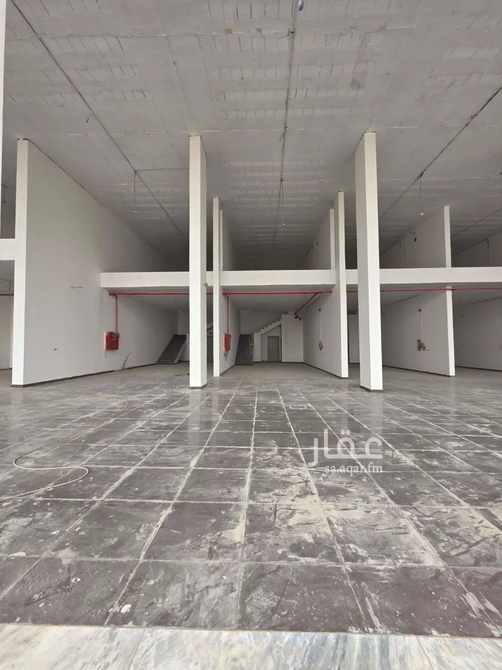 1137 sqm shop in Al Narjis 14