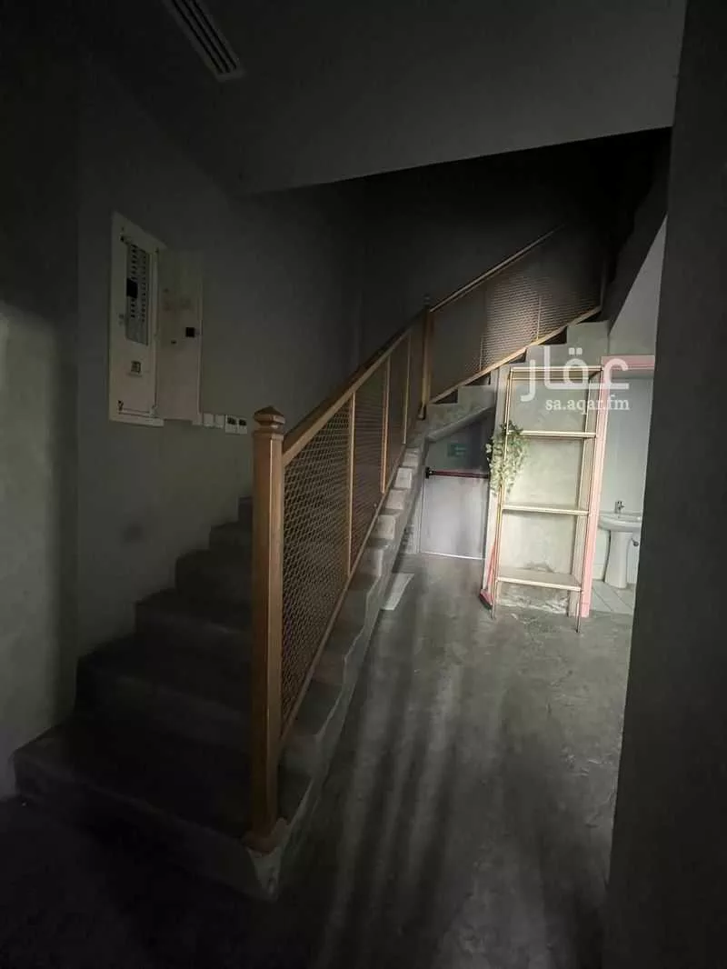 1155 sqm shop in Al Malqa 4