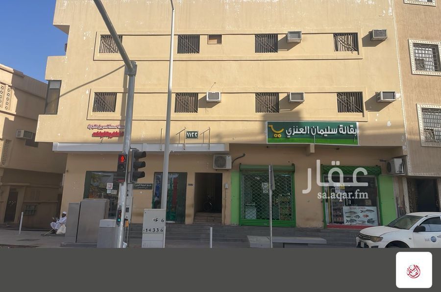 42 bedroom building in Al Shamisy, Riyadh 4
