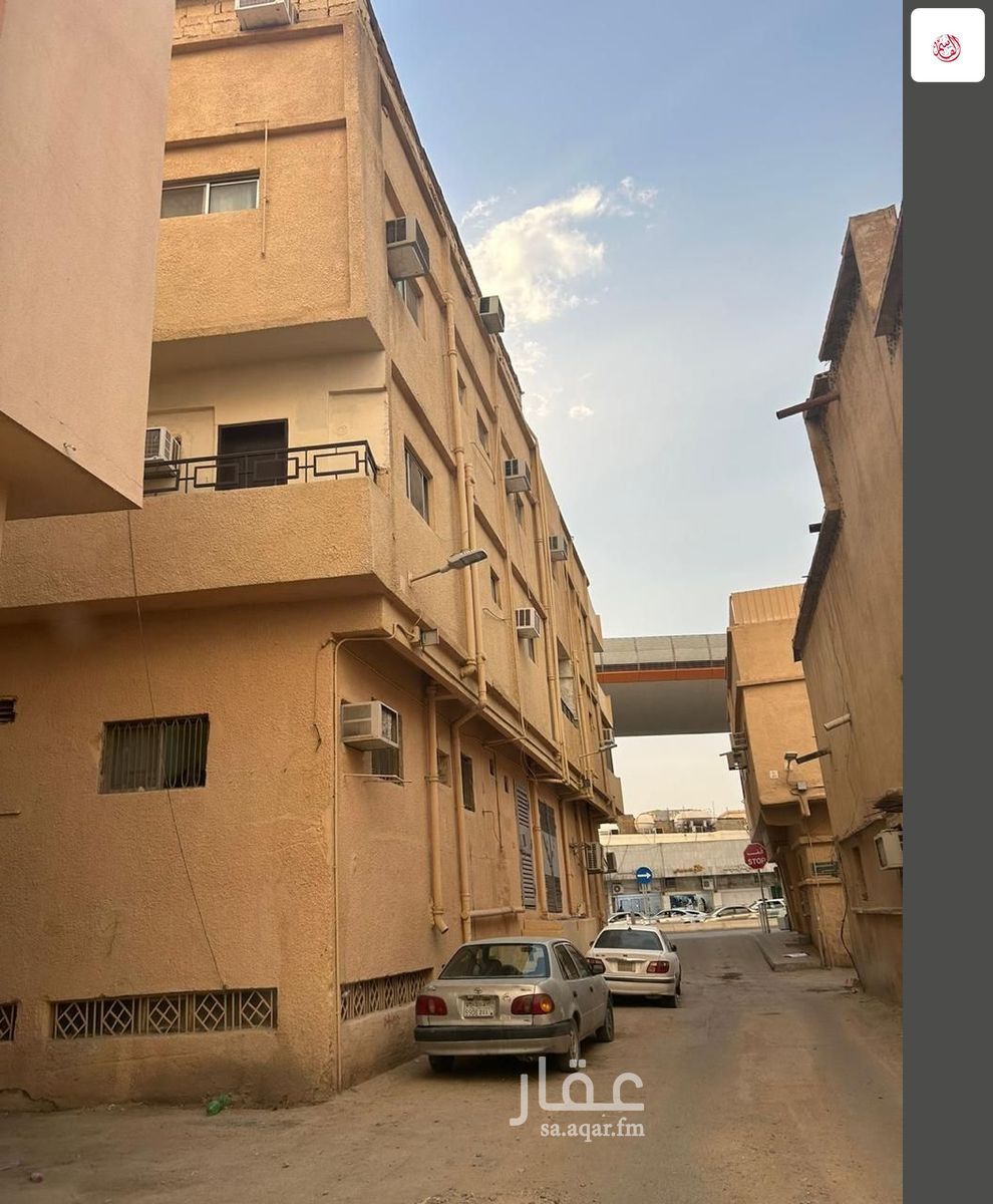 42 bedroom building in Al Shamisy, Riyadh 2