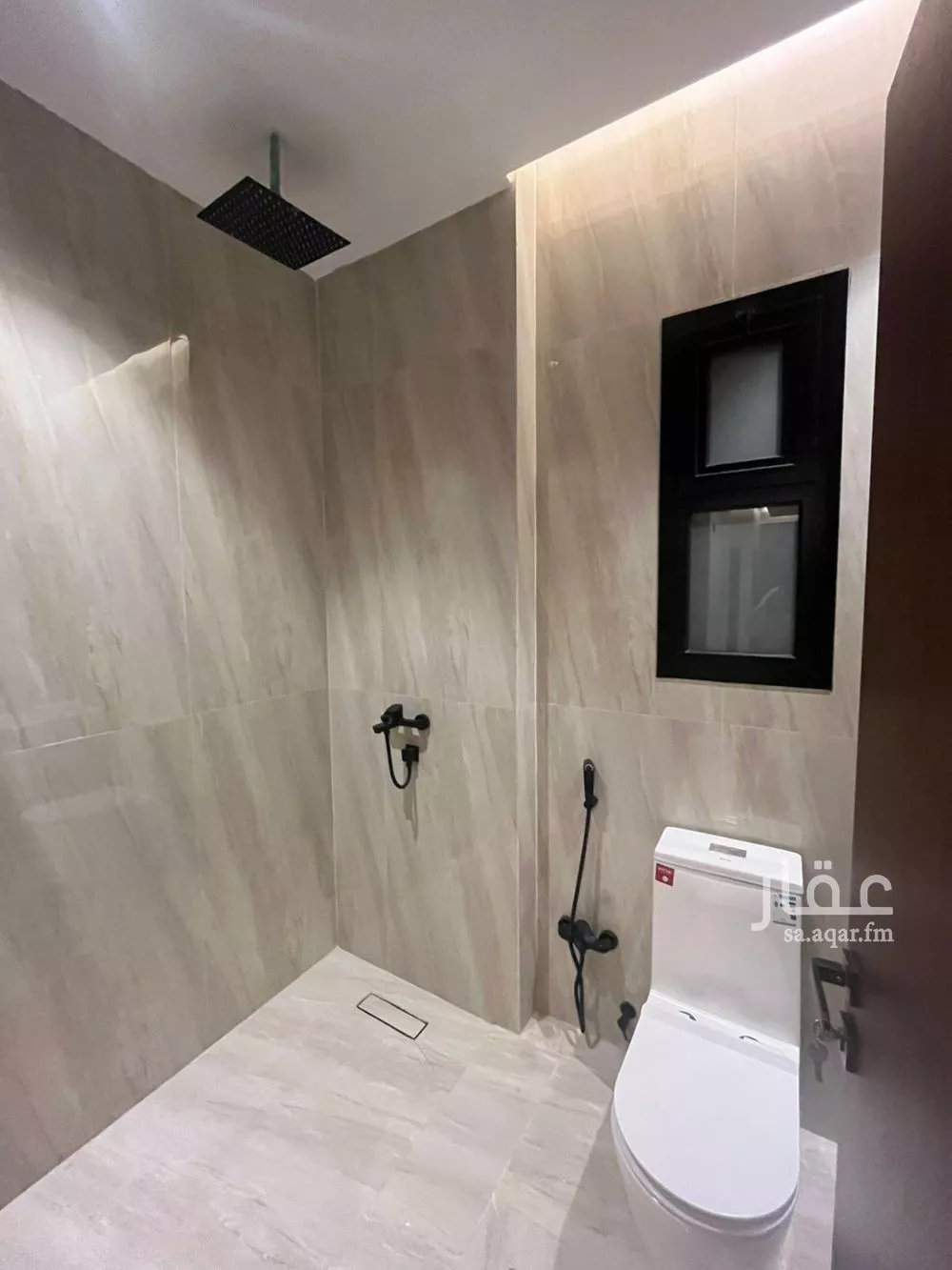 400 sqm building in Al Mahdiyyah 16
