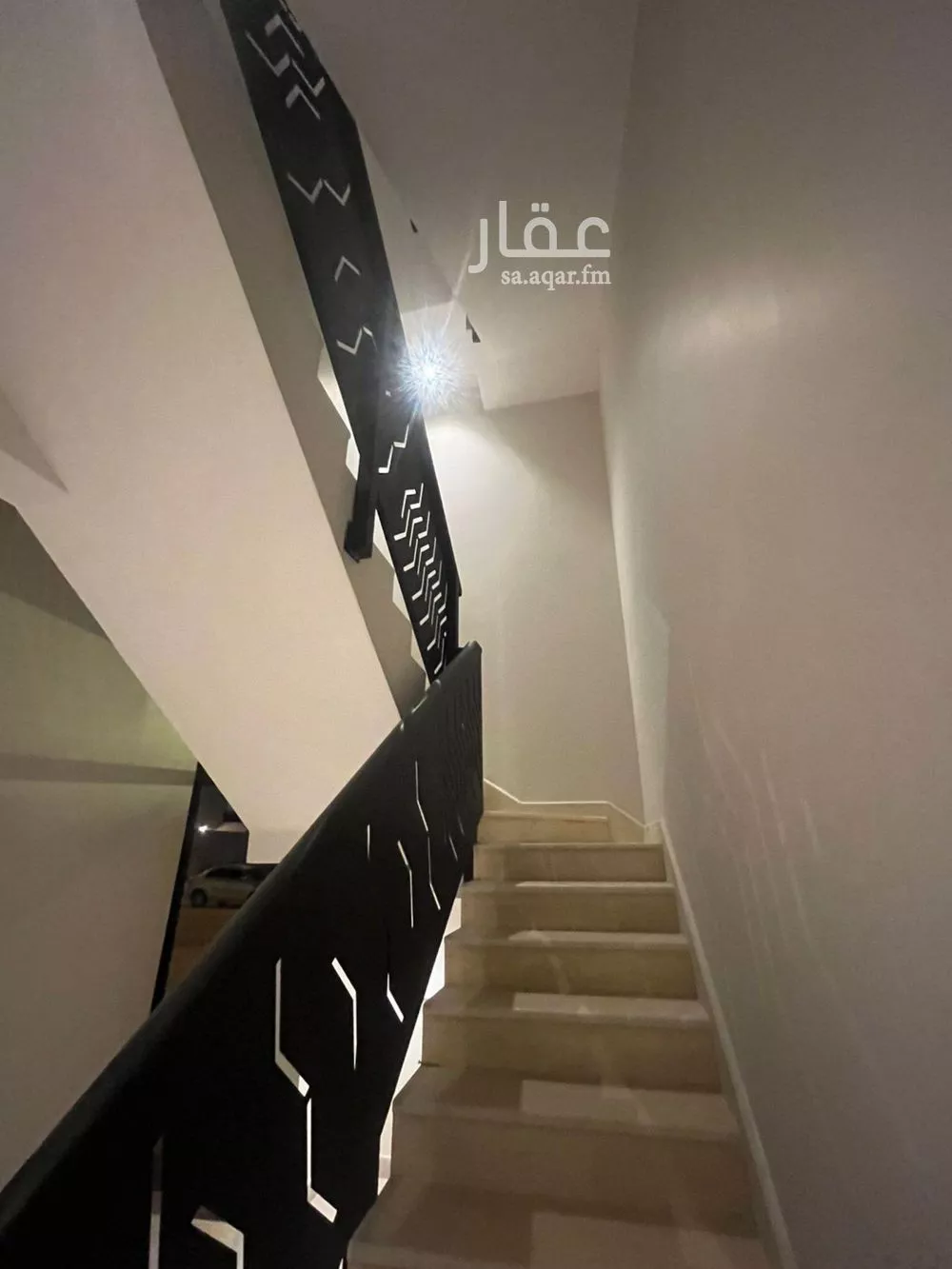 400 sqm building in Al Mahdiyyah 6