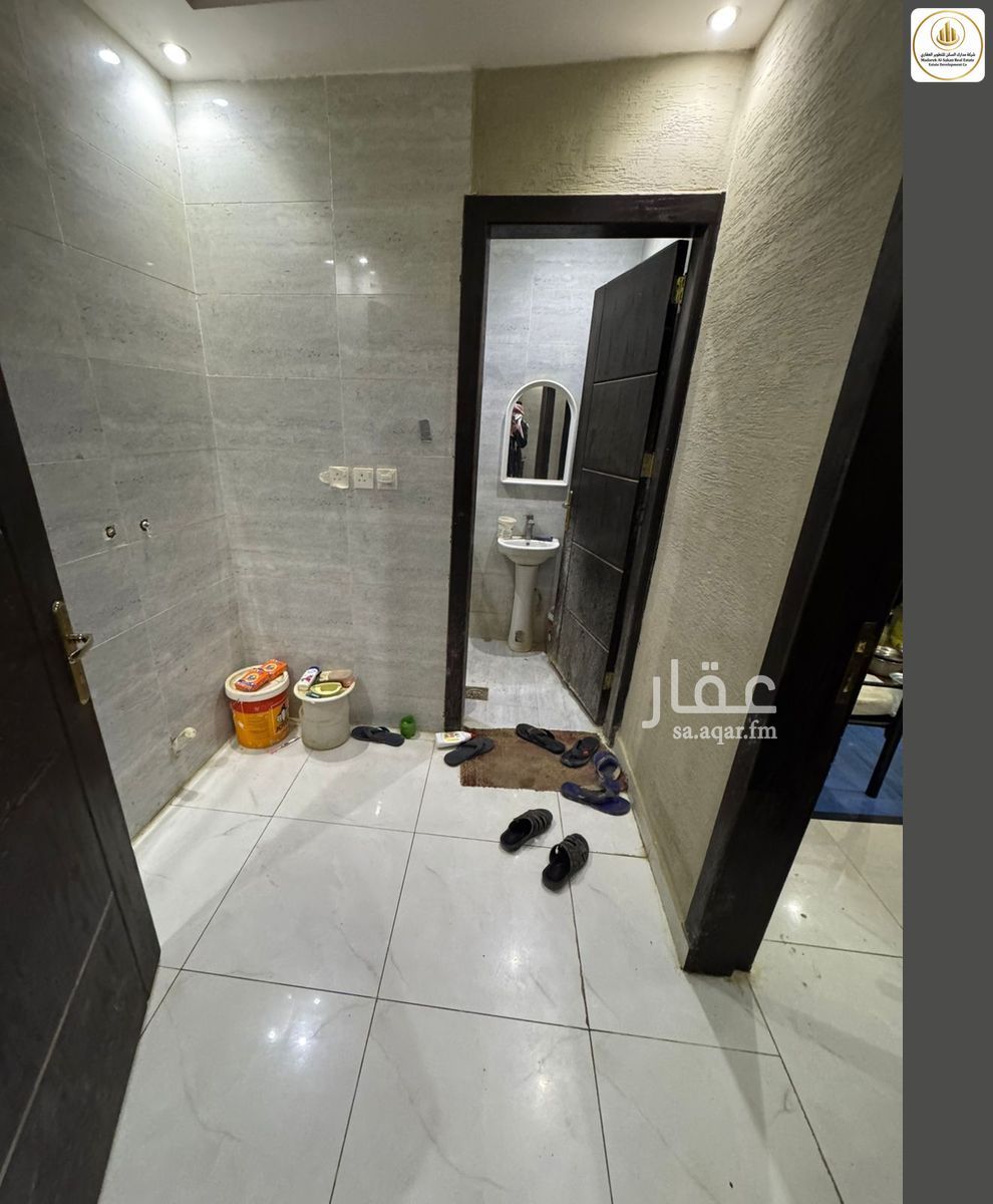 عقار 86 غرف في الجنادرية، الرياض 13