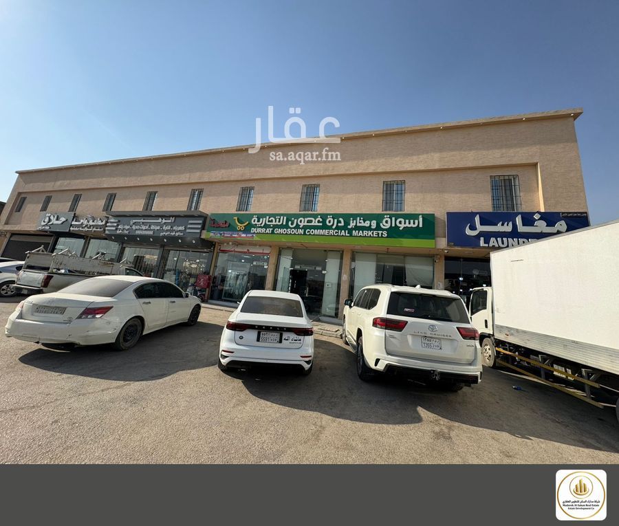 عقار 86 غرف في الجنادرية، الرياض 10
