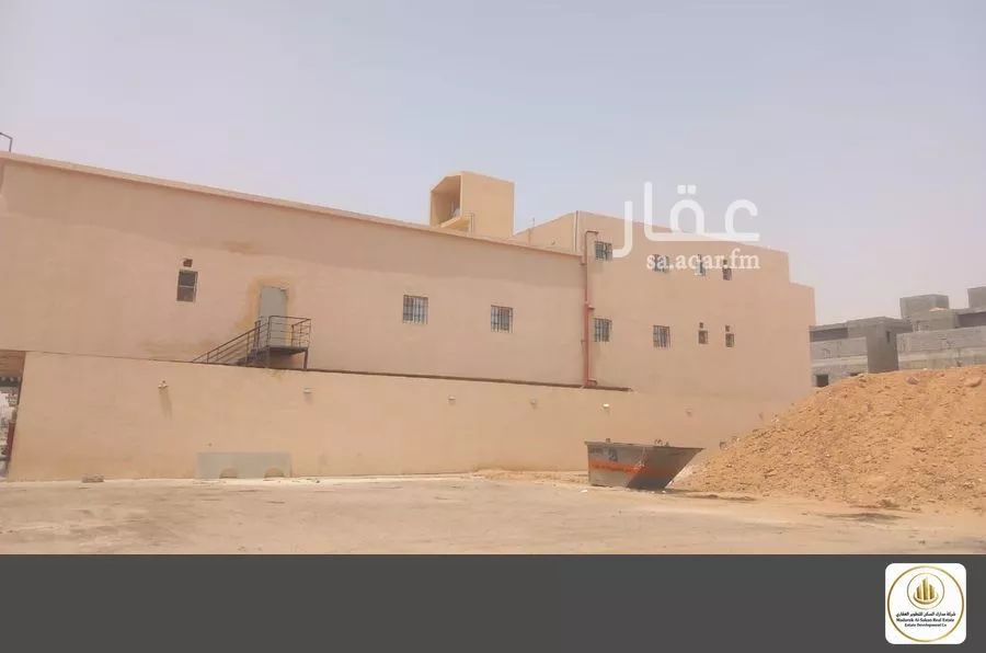 عمارة 2343 م² في الجنادرية 17
