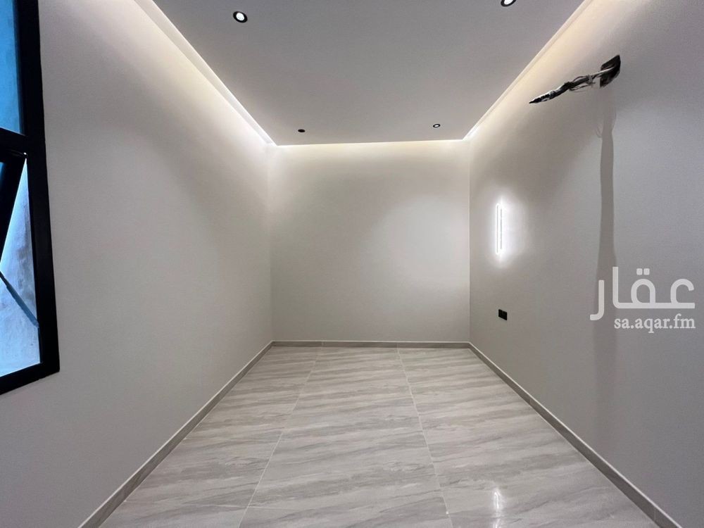 21 bedroom building in Al Mahdiyyah, Riyadh 9