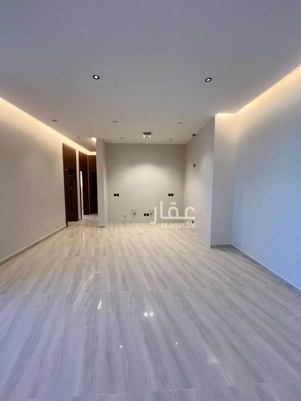 عمارة 400 م² في المهدية 27