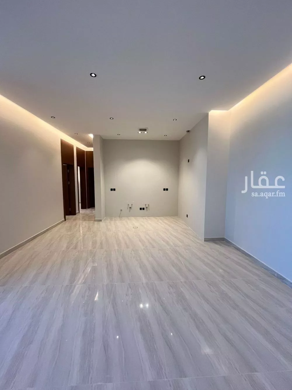عمارة 400 م² في المهدية 4