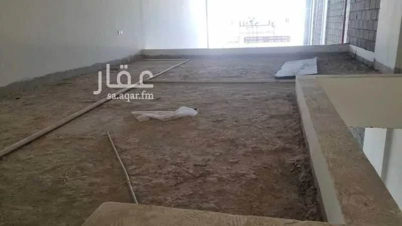 2185 sqm shop in Qurtubah 3