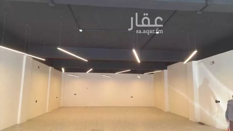 400 sqm shop in Manfuhah 2