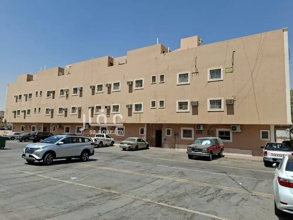 1000 sqm building in Badr 12