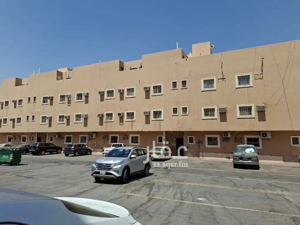 1000 sqm building in Badr 13