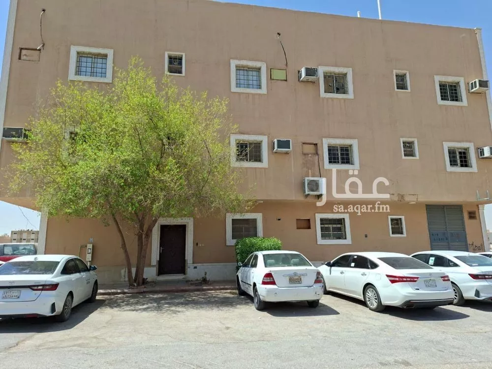 1000 sqm building in Badr 10