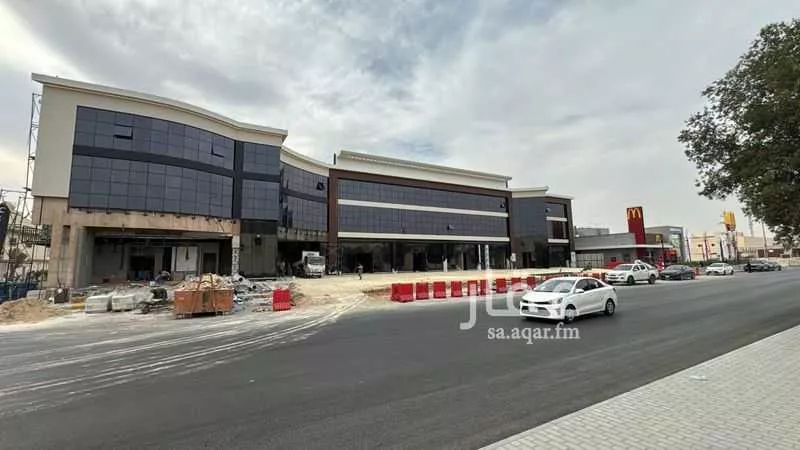 92 sqm shop in Al Rawdah 10