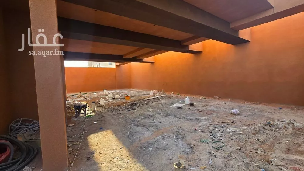 400 sqm building in Al Mahdiyyah 4