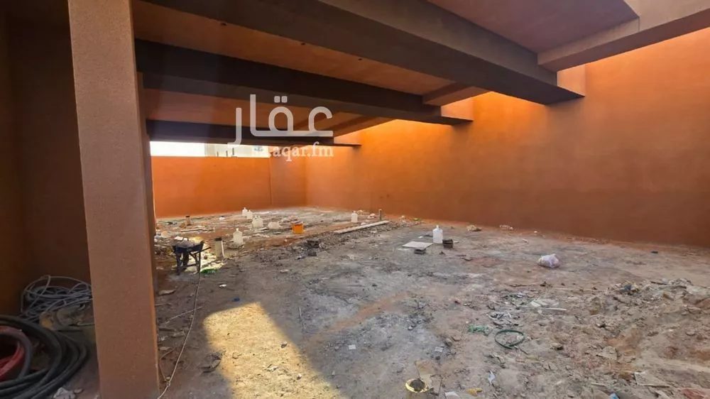400 sqm building in Al Mahdiyyah 2