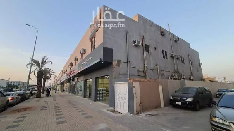 عمارة 2080 م² في الزهرة 8