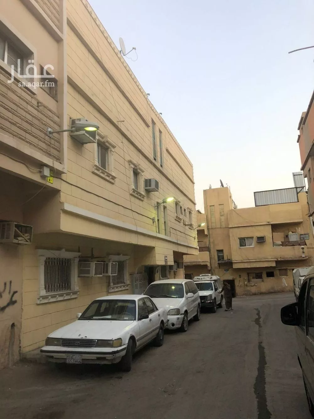 270 sqm building in Manfuhah 5