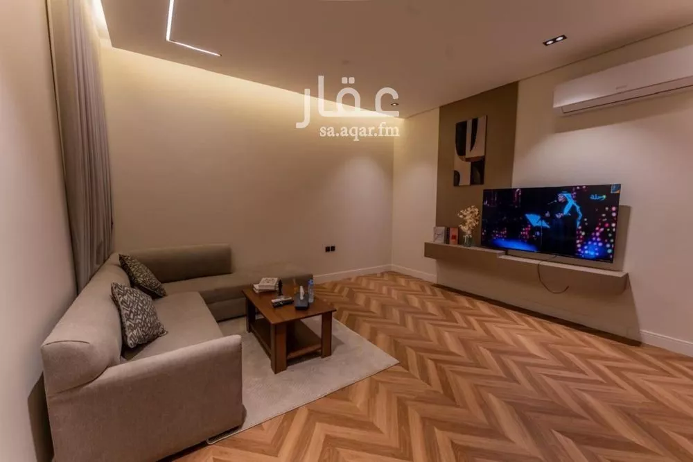 عمارة 1080 م² في العارض 16