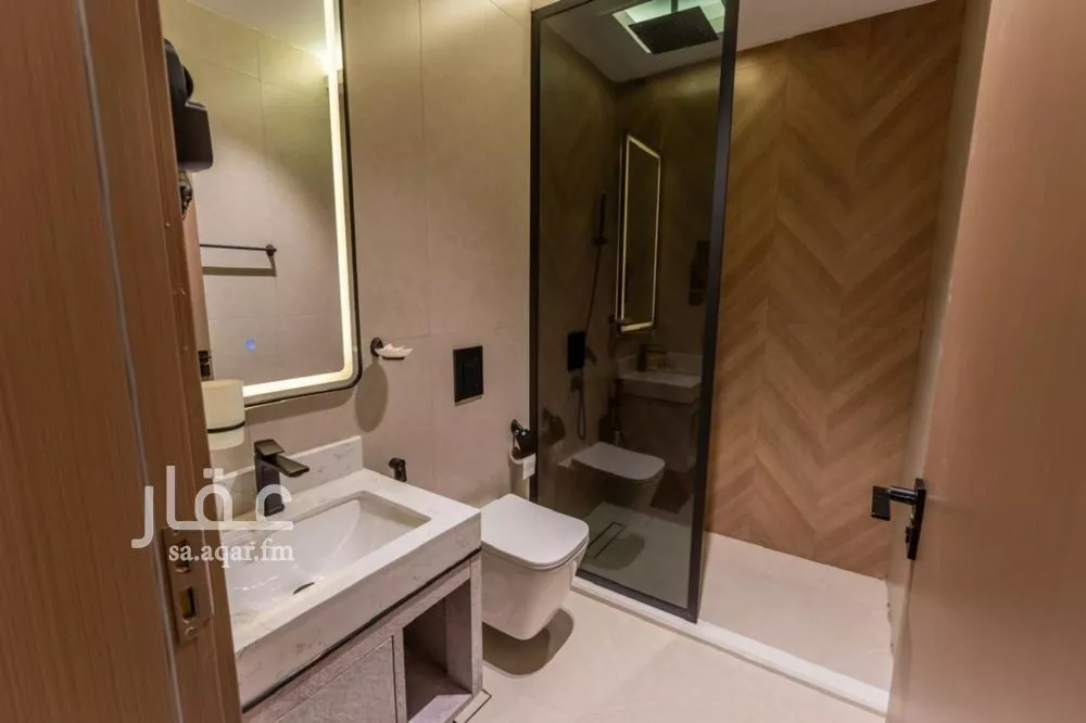 عمارة 1080 م² في العارض 4
