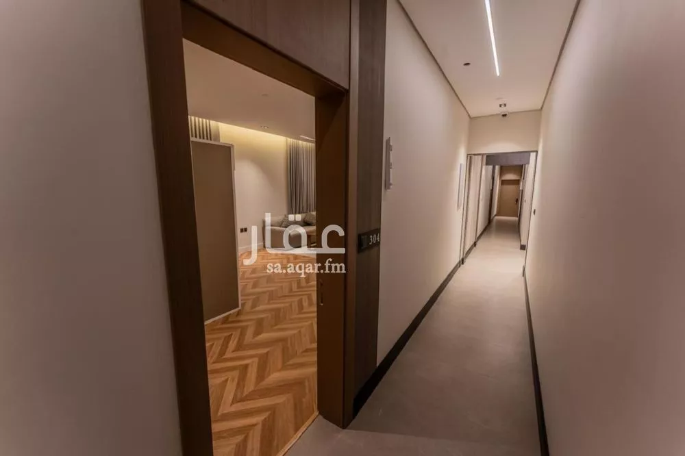 عمارة 1080 م² في العارض 9