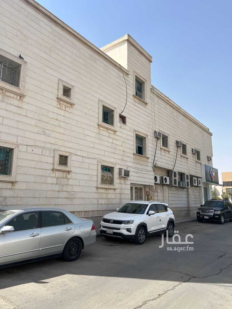 5 bedroom building in Al Maseef, Riyadh 11