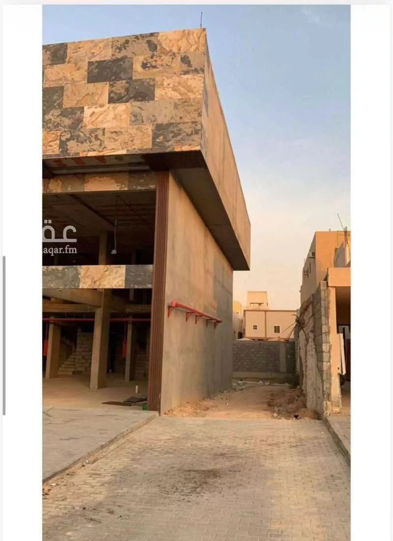محل 900 م² في ظهرة لبن 4