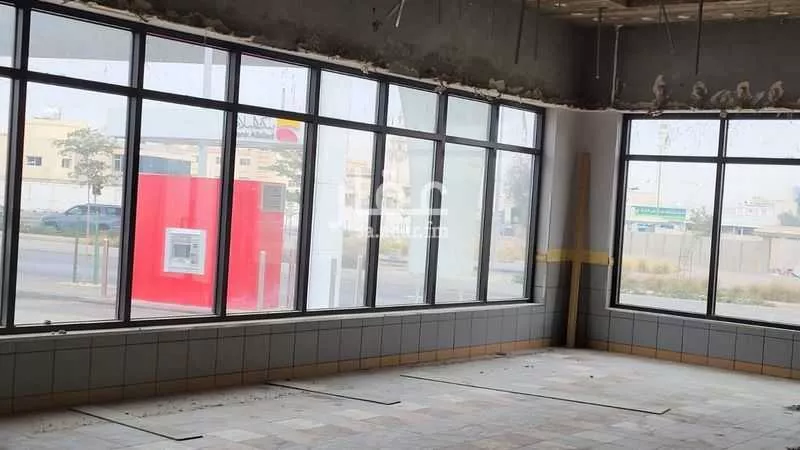 52 sqm shop in Al Badiah 3