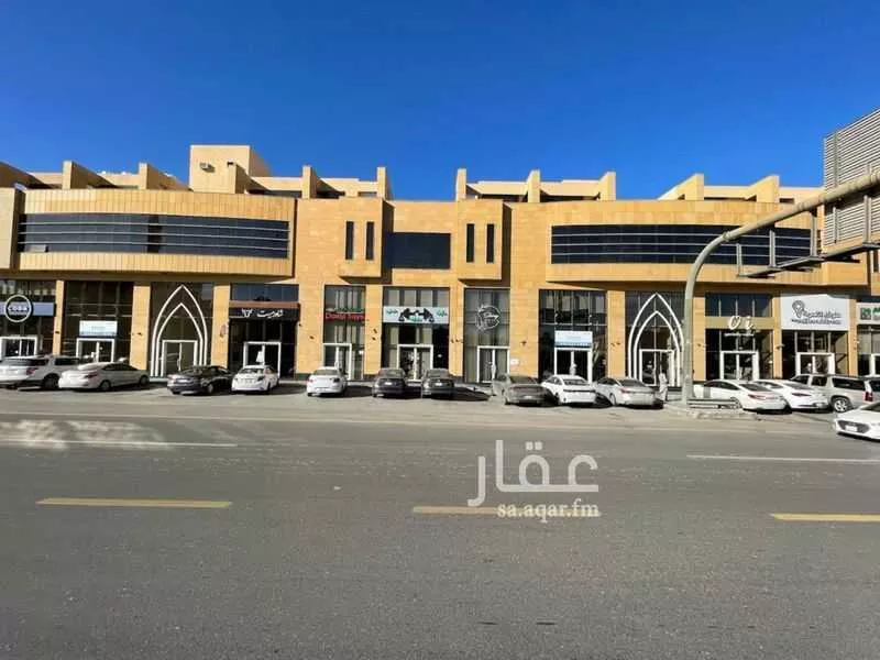 محل 1847 م² في الصفا 3