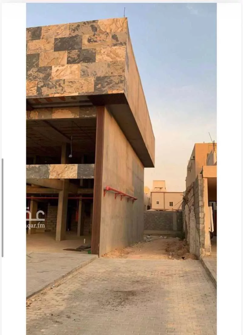 محل 900 م² في ظهرة لبن 4