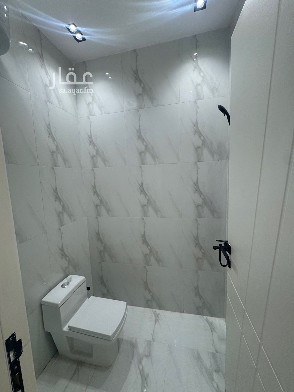 6 bedroom building in Al Zahrah, Riyadh 2