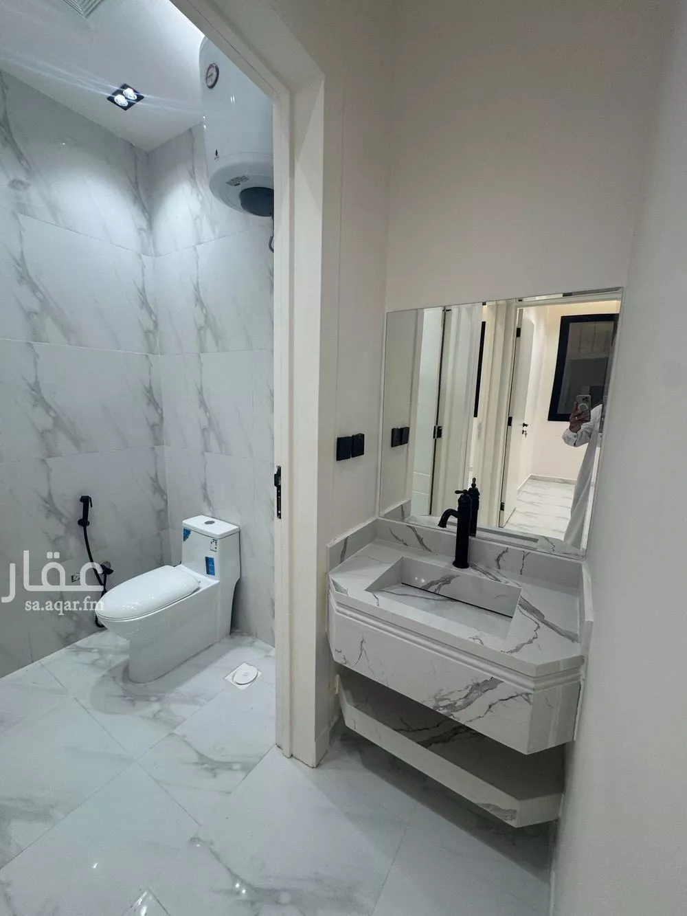 عمارة 138 م² في الزهرة 9
