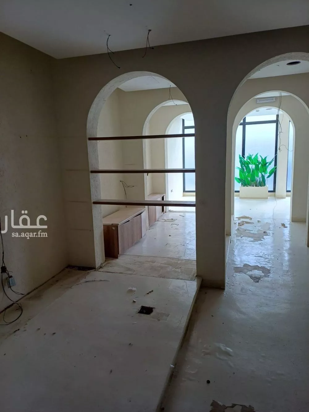 178 sqm shop in Al Malqa 3