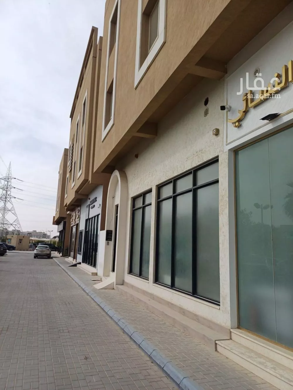 178 sqm shop in Al Malqa 5