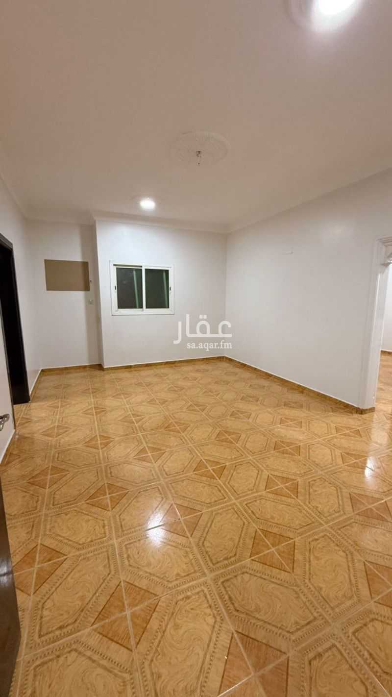 21 bedroom building in Al Aziziyah, Riyadh 4