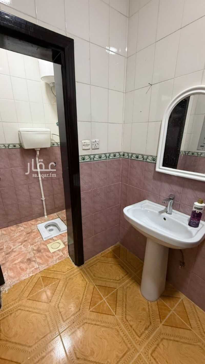 21 bedroom building in Al Aziziyah, Riyadh 3