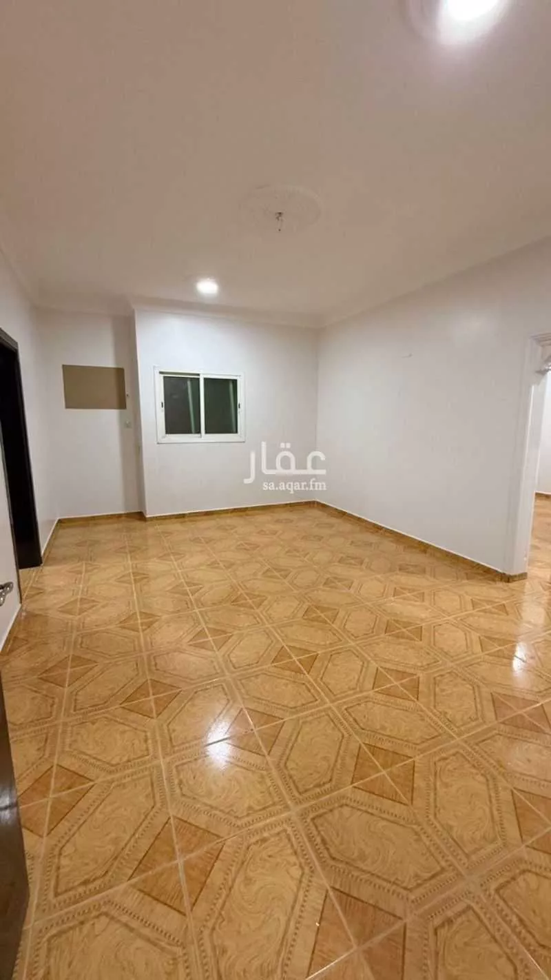 444 sqm building in Al Aziziyah 4