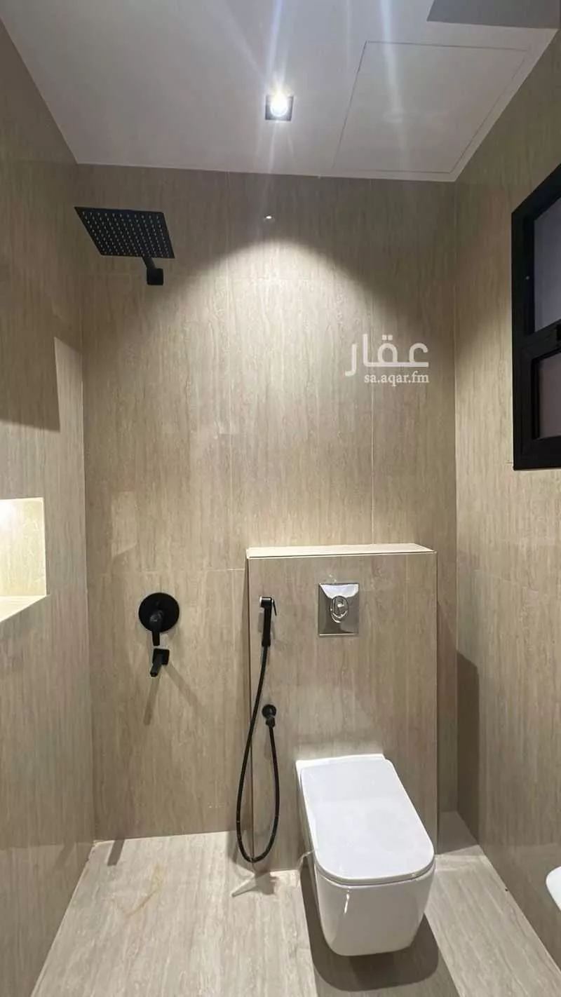 عمارة 840 م² في طويق 3