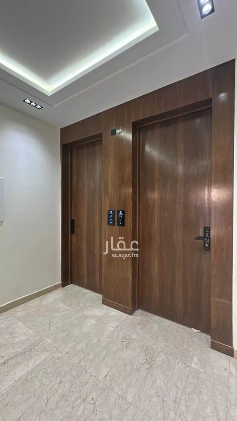 عمارة 840 م² في طويق 9