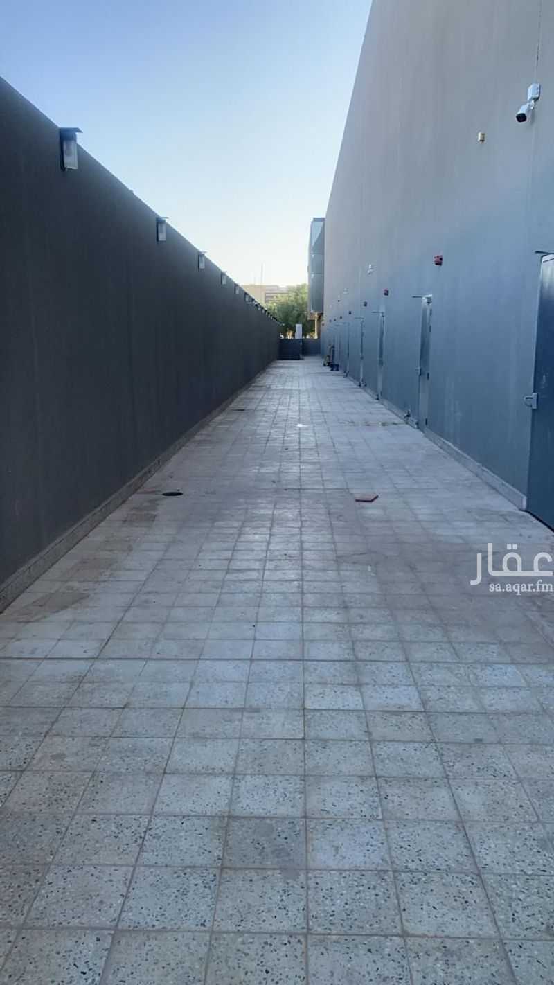 shop in Al Rabwa, Riyadh 19