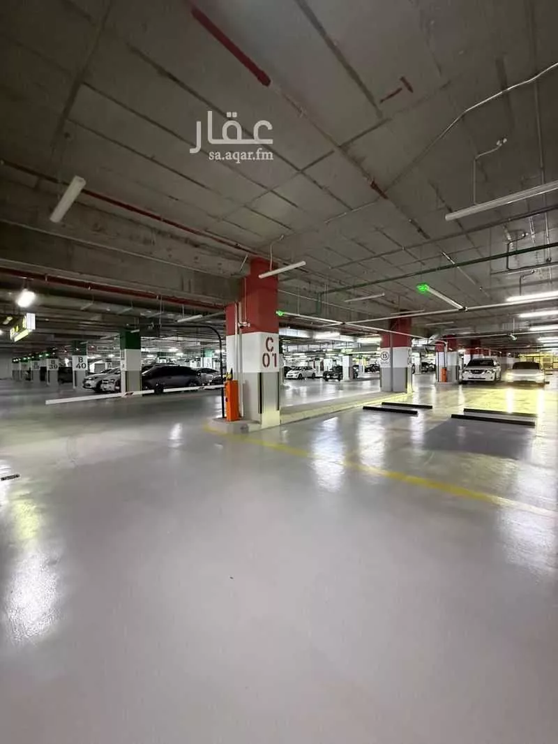 محل 120 م² في الربوة 17