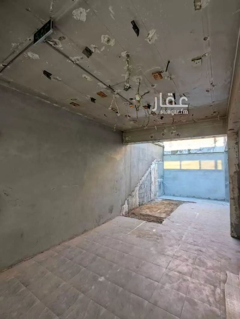 محل 50 م² في النموذجية 3