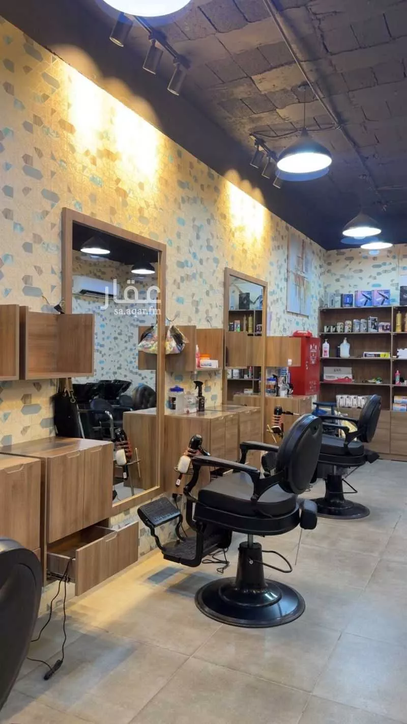 55 sqm shop in Dhahrat Laban 5